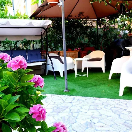 In Guest - Triple Comfort Near The Beach Nice