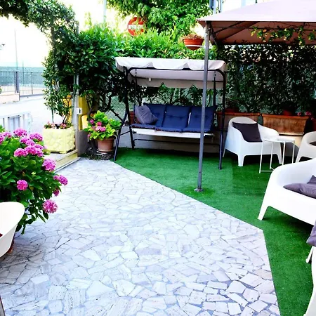 In Guest - Triple Comfort Near The Beach Nice Affittacamere Rimini