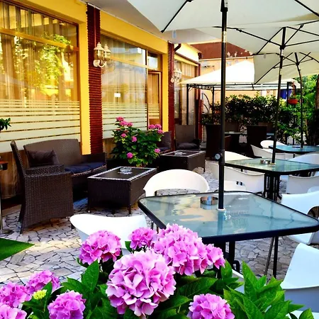 In Guest - Triple Comfort Near The Beach Nice *