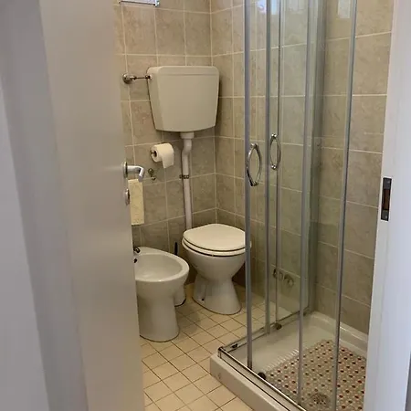 In Guest - Triple Comfort Near The Beach Nice Πανσιόν *